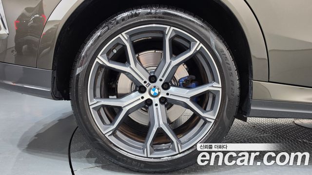 BMW X6 2021 — photo 5