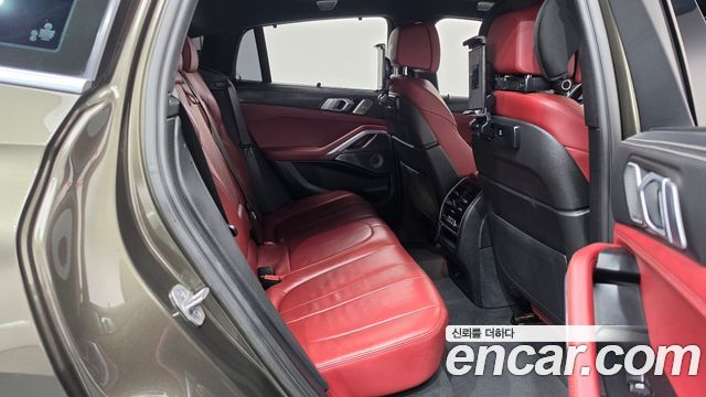 BMW X6 2021 — photo 17