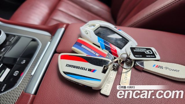 BMW X6 2021 — photo 21