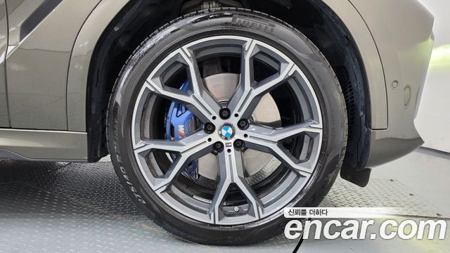BMW X6 2021 — photo 7