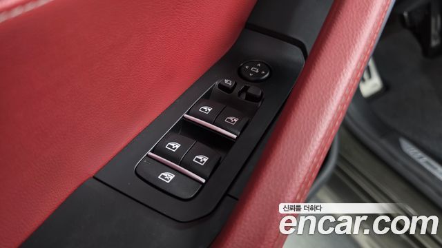 BMW X6 2021 — photo 29