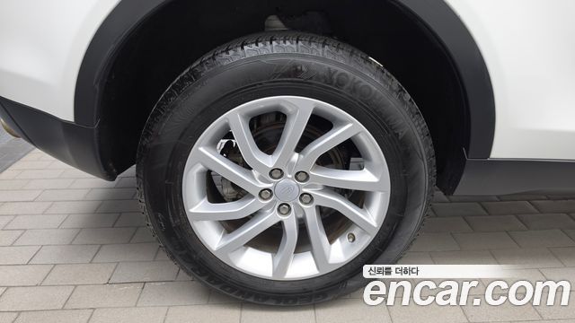 Land Rover Discovery Sport 2019 — photo 5