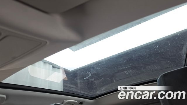 Land Rover Discovery Sport 2019 — photo 24