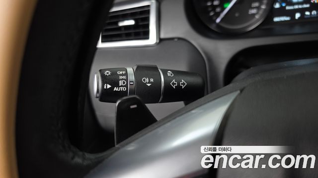 Land Rover Discovery Sport 2019 — photo 28