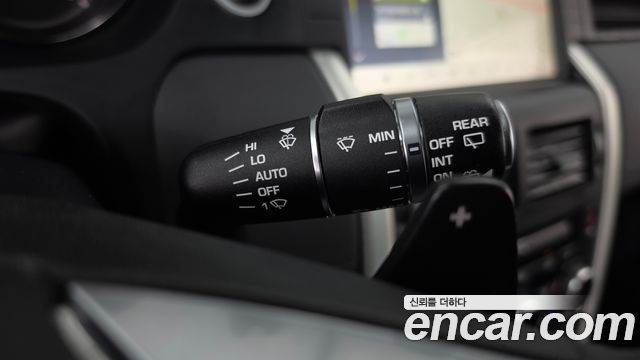Land Rover Discovery Sport 2019 — photo 29