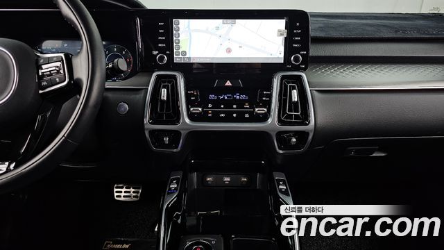 Kia Sorento 2023 — photo 15