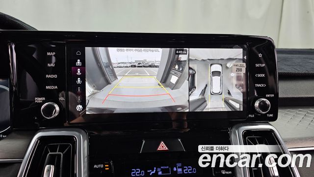 Kia Sorento 2023 — photo 16