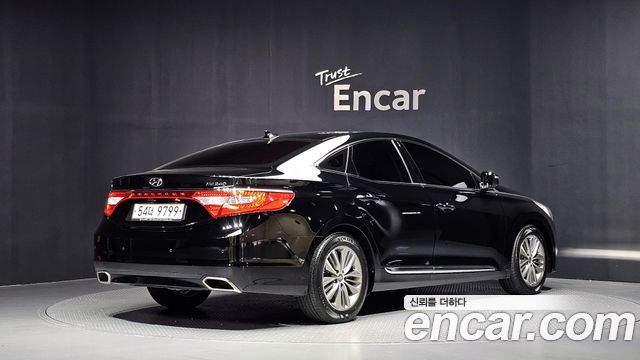 Hyundai Grandeur 2017 — photo 2