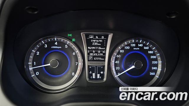 Hyundai Grandeur 2017 — photo 8