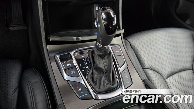 Hyundai Grandeur 2017 — photo 9