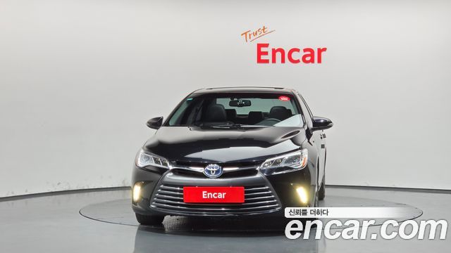 Toyota Camry 2015 — photo 3