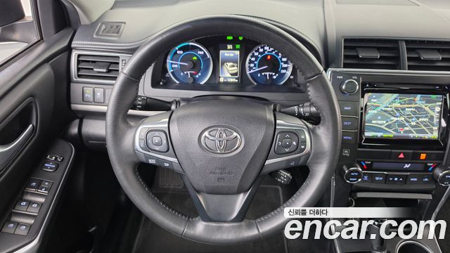 Toyota Camry 2015 — photo 13