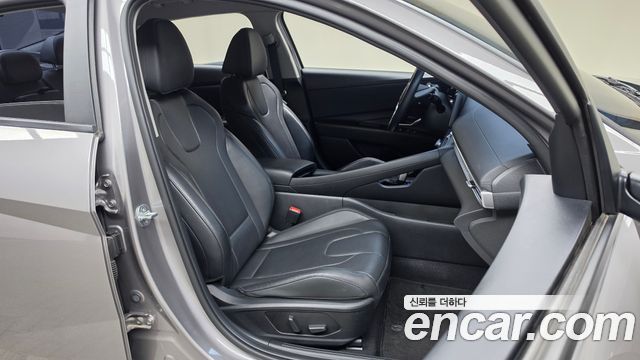 Hyundai AVANTE 2024 — photo 16