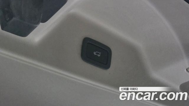 Land Rover Range Rover 2019 — photo 20