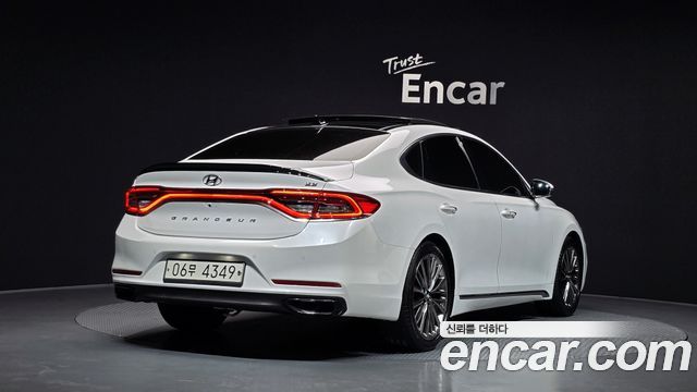 Hyundai Grandeur 2018 — photo 2