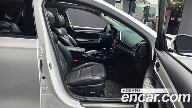 Hyundai Grandeur 2018 — photo 17