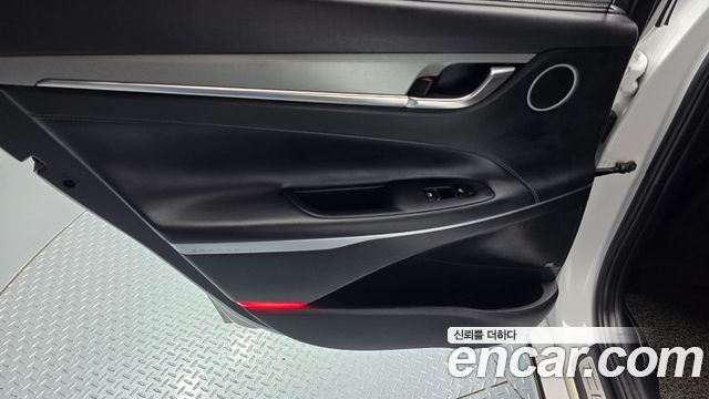 Hyundai Grandeur 2018 — photo 15