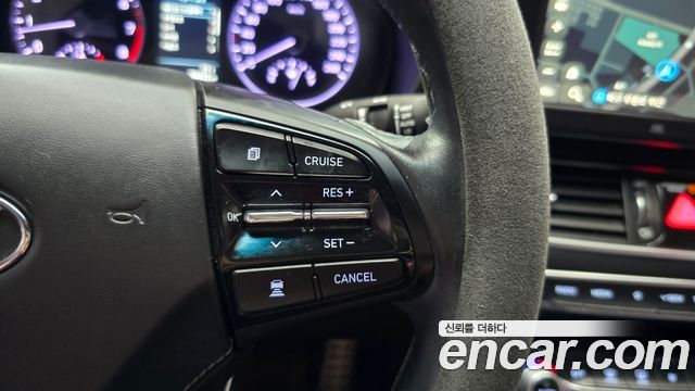 Hyundai Grandeur 2018 — photo 31