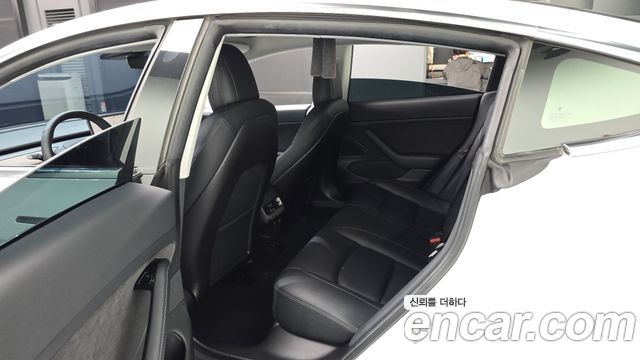 Tesla Model 3 2020 — photo 11
