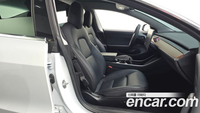 Tesla Model 3 2020 — photo 12