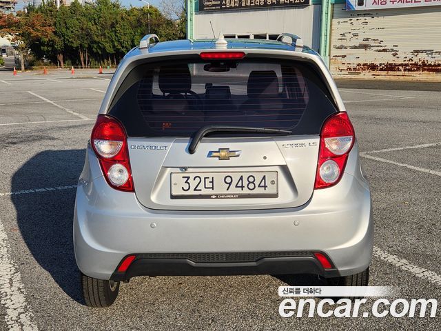 Chevrolet Korea Spark 2013 — photo 3