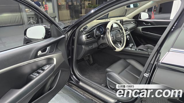 Genesis G70 2021 — photo 13