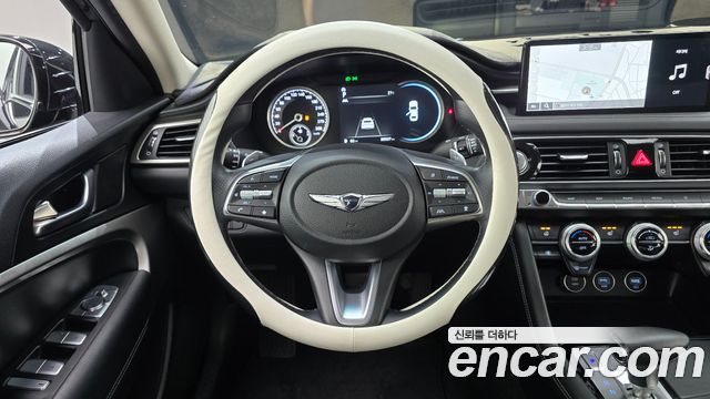 Genesis G70 2021 — photo 19