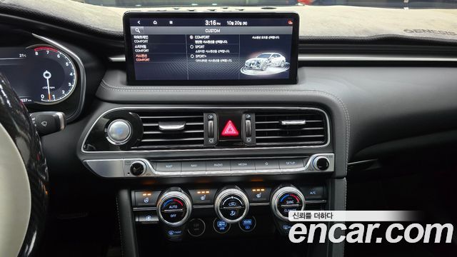 Genesis G70 2021 — photo 20