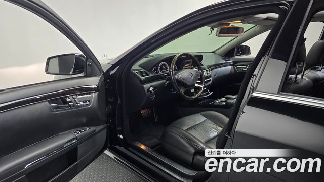Mercedes-Benz S-Class 2012 — photo 10