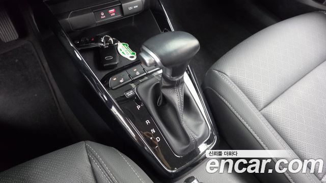 Kia Stonic 2019 — photo 9
