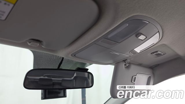 Kia Stonic 2019 — photo 17