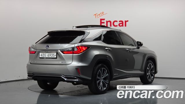 Lexus RX 2017 — photo 2