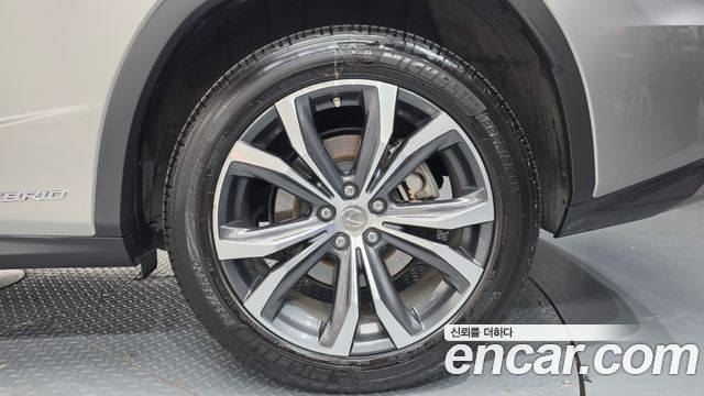 Lexus RX 2017 — photo 7