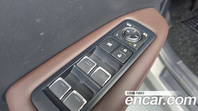 Lexus RX 2017 — photo 30