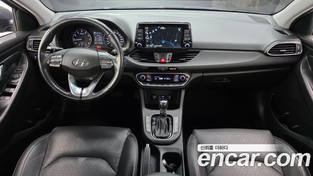 Hyundai i30 2019 — photo 7