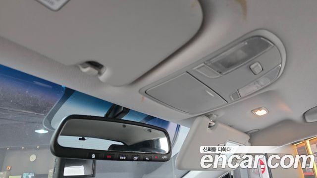 Hyundai i30 2019 — photo 17