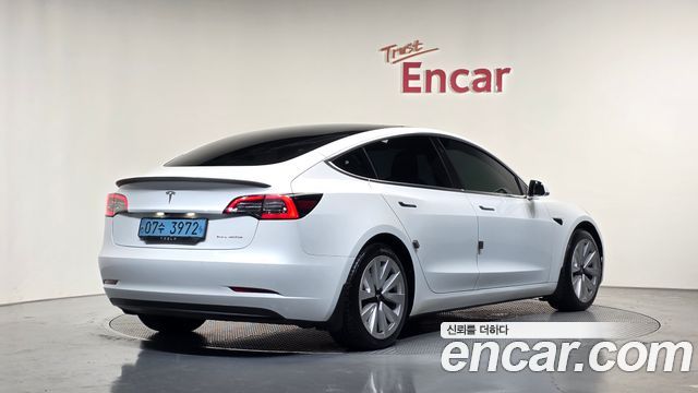 Tesla Model 3 2020 — photo 2