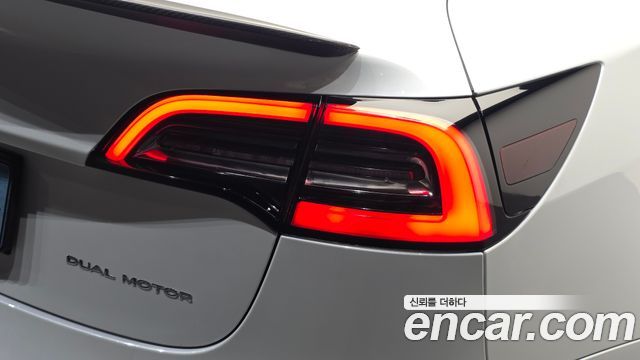 Tesla Model 3 2020 — photo 9