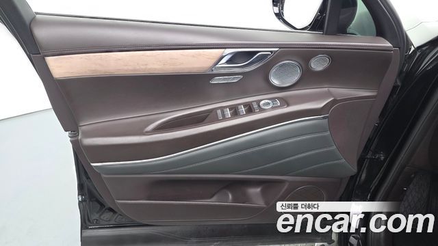 Genesis GV80 2021 — photo 14