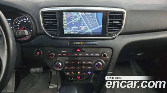 Kia Sportage 2019 — photo 18