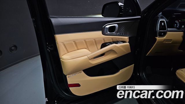 Kia Sorento 2023 — photo 14