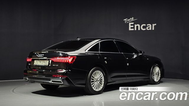 Audi A6 2021 — photo 2