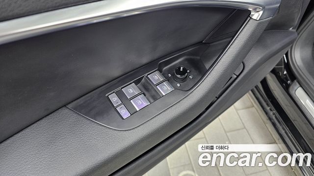 Audi A6 2021 — photo 36