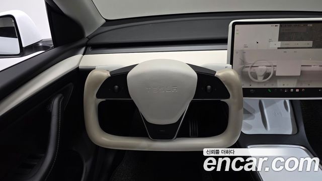 Tesla Model Y 2022 — photo 19