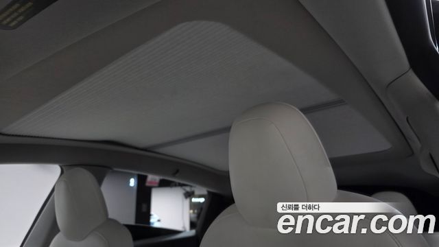 Tesla Model Y 2022 — photo 25