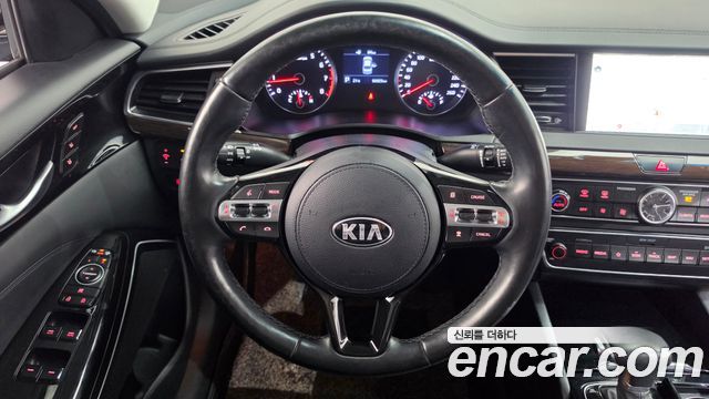 Kia K7 2019 — photo 19