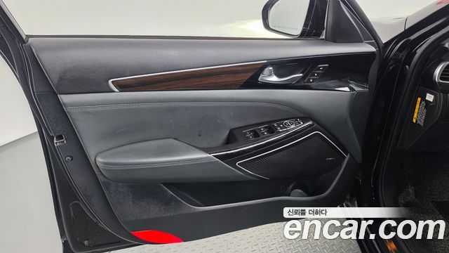 Kia K7 2019 — photo 14