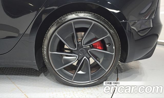 Tesla Model 3 2024 — photo 7