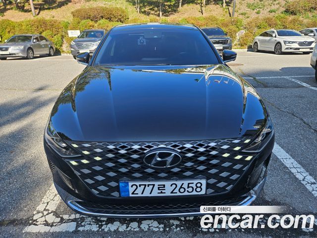 Hyundai Grandeur 2022 — photo 1