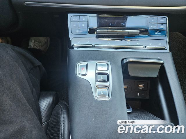 Hyundai Grandeur 2022 — photo 8